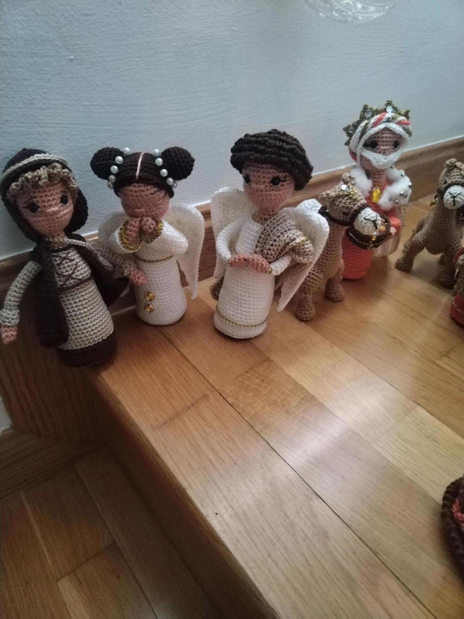 Birth, handmade nativity scene – photo 15